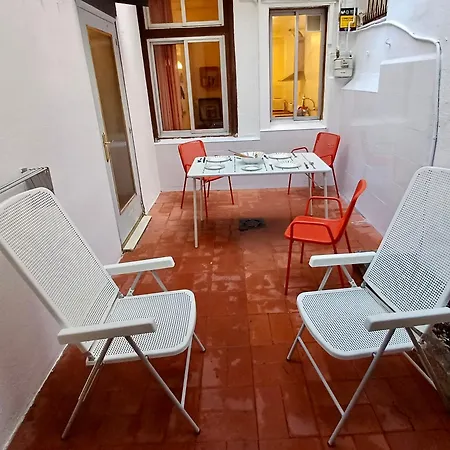 Clot Mirabarna Apartment *